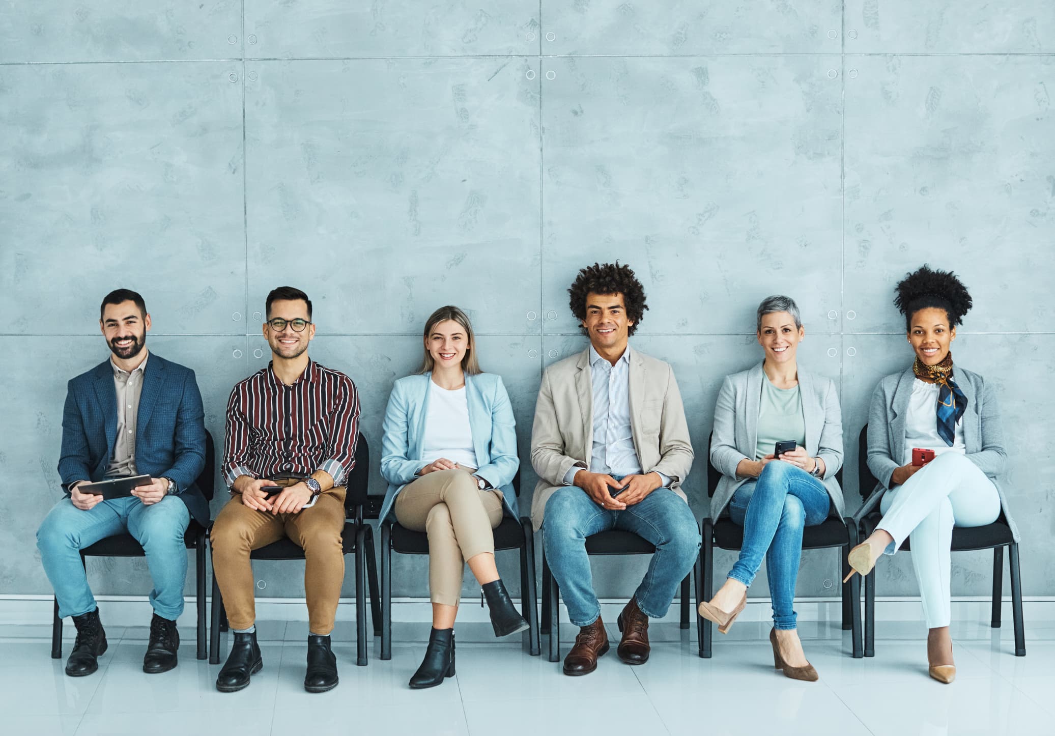 Candidatos esperando una entrevista de trabajo