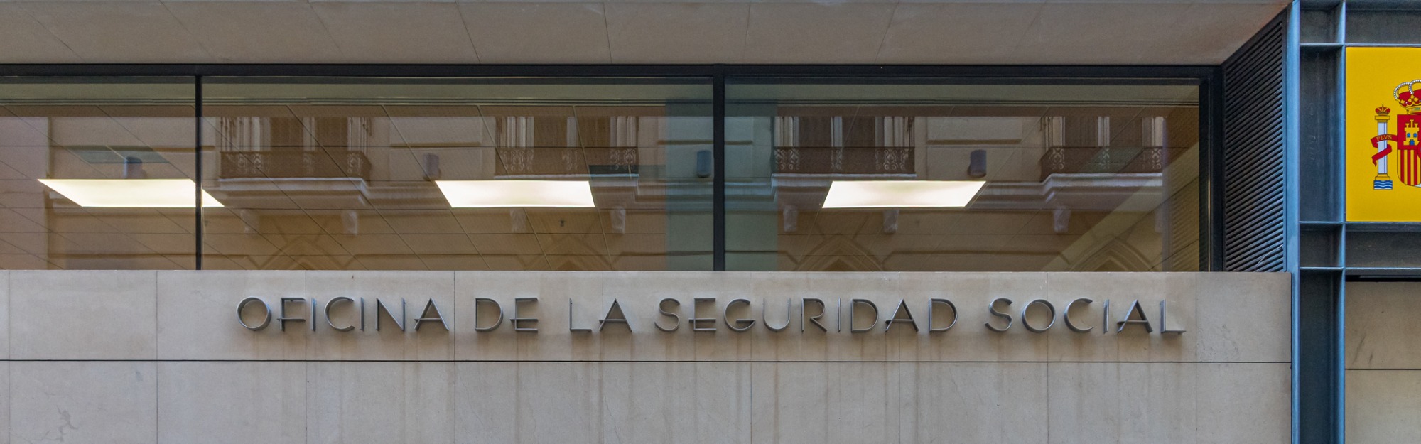 Tener papeles no siempre basta para trabajar legalmente