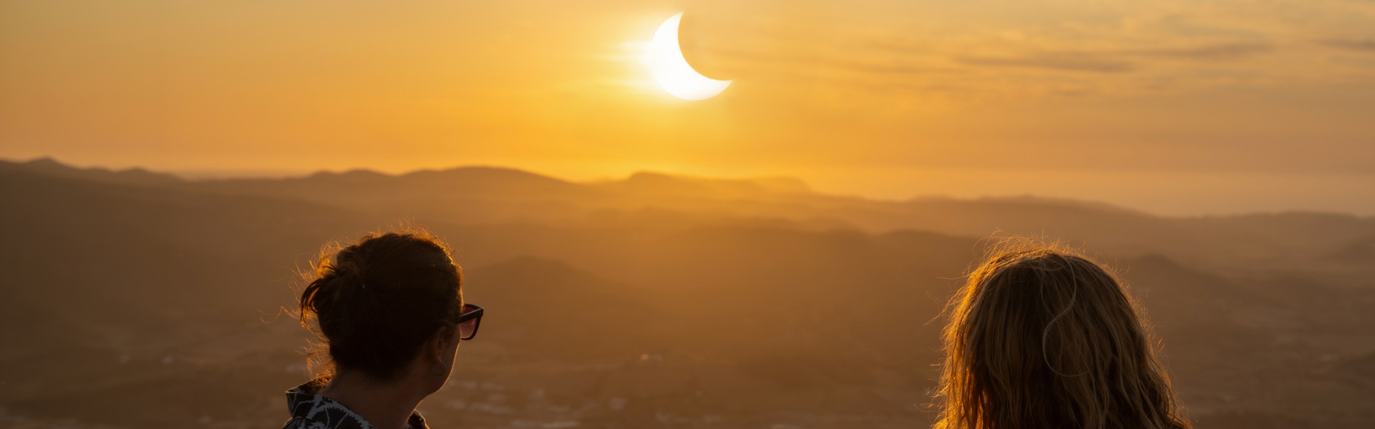 El eclipse deja una lección sobre empleo temporal